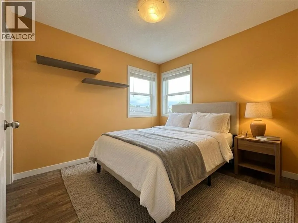 422 Lynx Terrace N