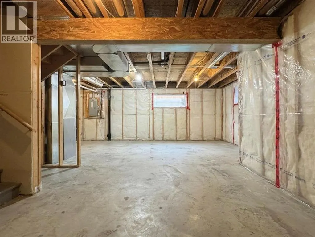 422 Lynx Terrace N