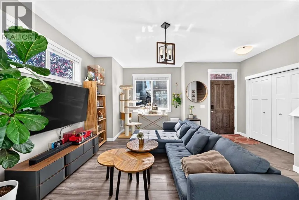 601 Evanston Manor NW