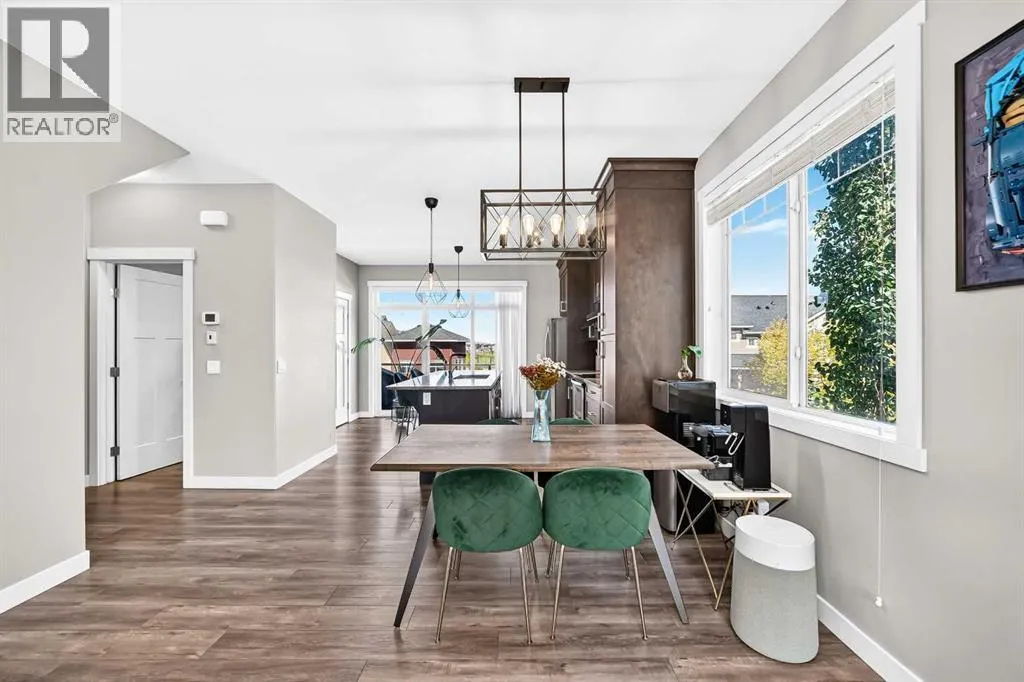 601 Evanston Manor NW