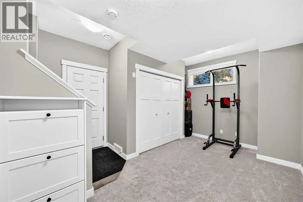 601 Evanston Manor NW