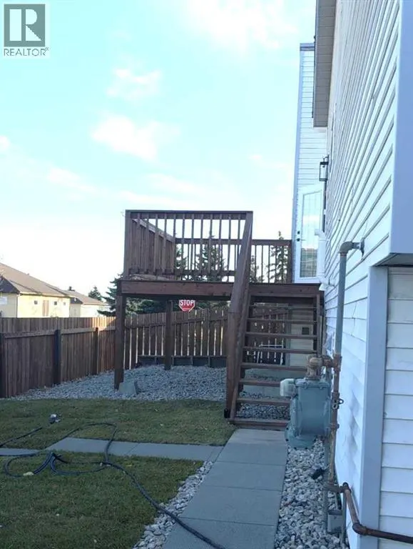 68 Erin Park Drive SE