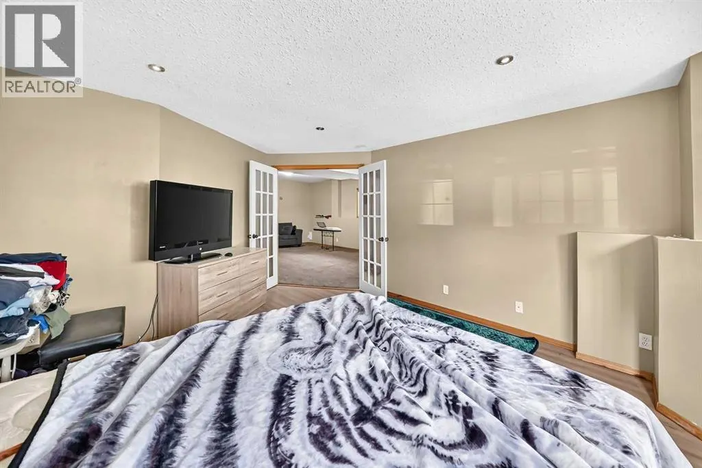 116 Iverson Close