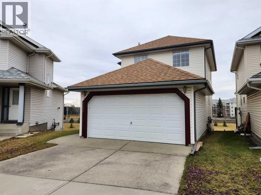 102 Somervale Green SW