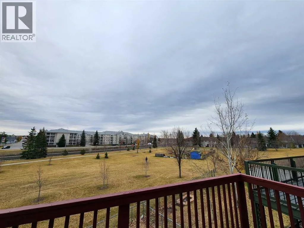 102 Somervale Green SW