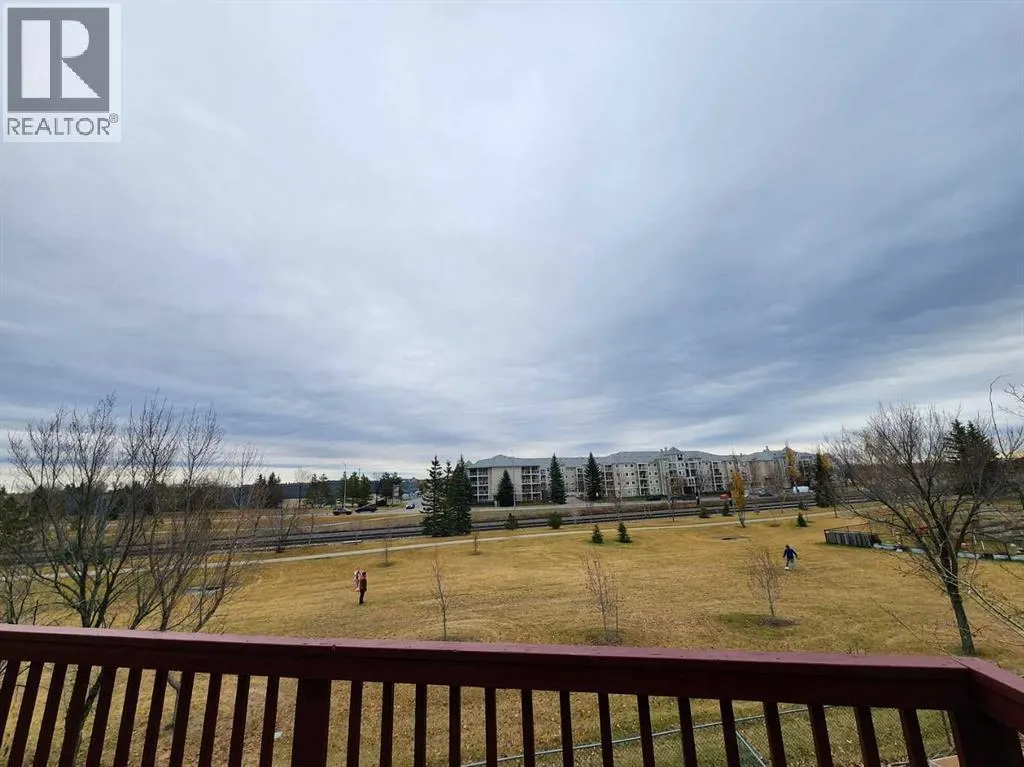102 Somervale Green SW