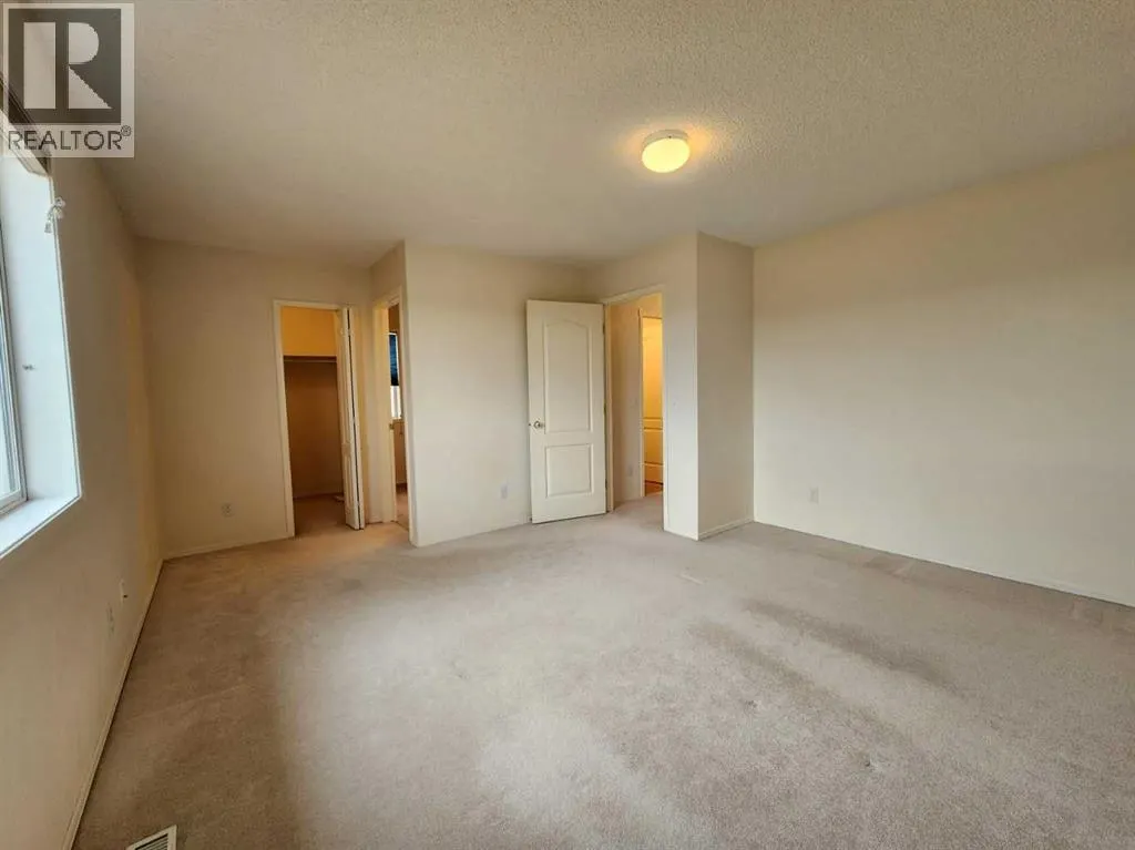 102 Somervale Green SW