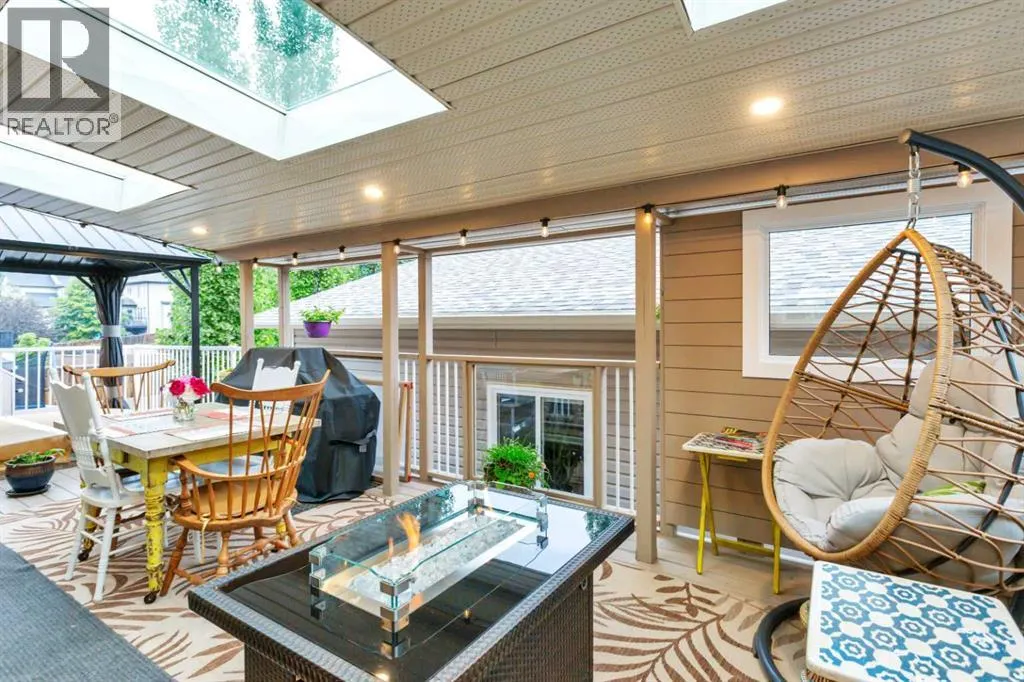52 Irving Crescent