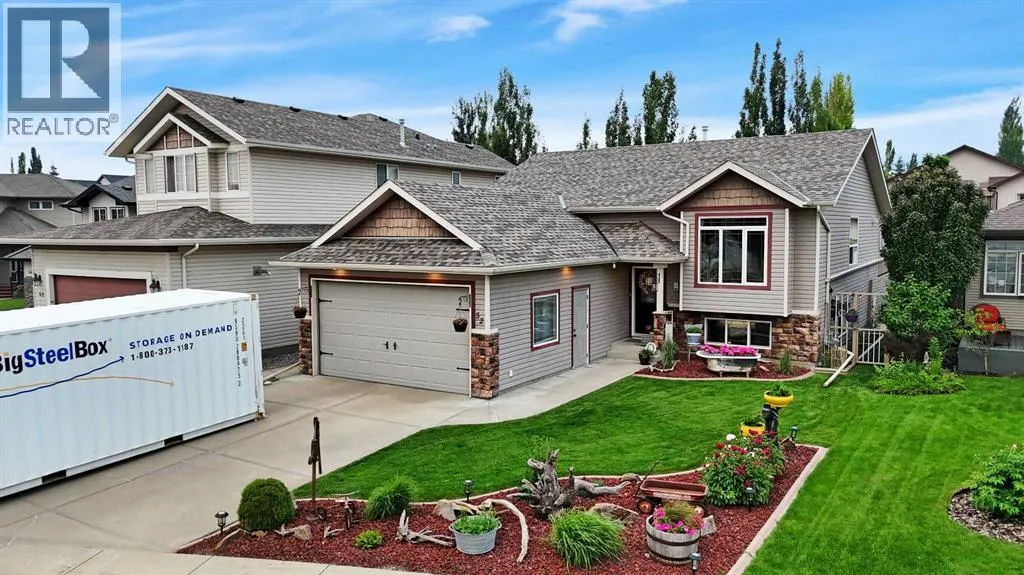 52 Irving Crescent