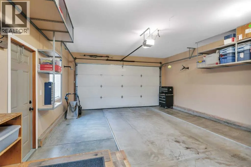 52 Irving Crescent