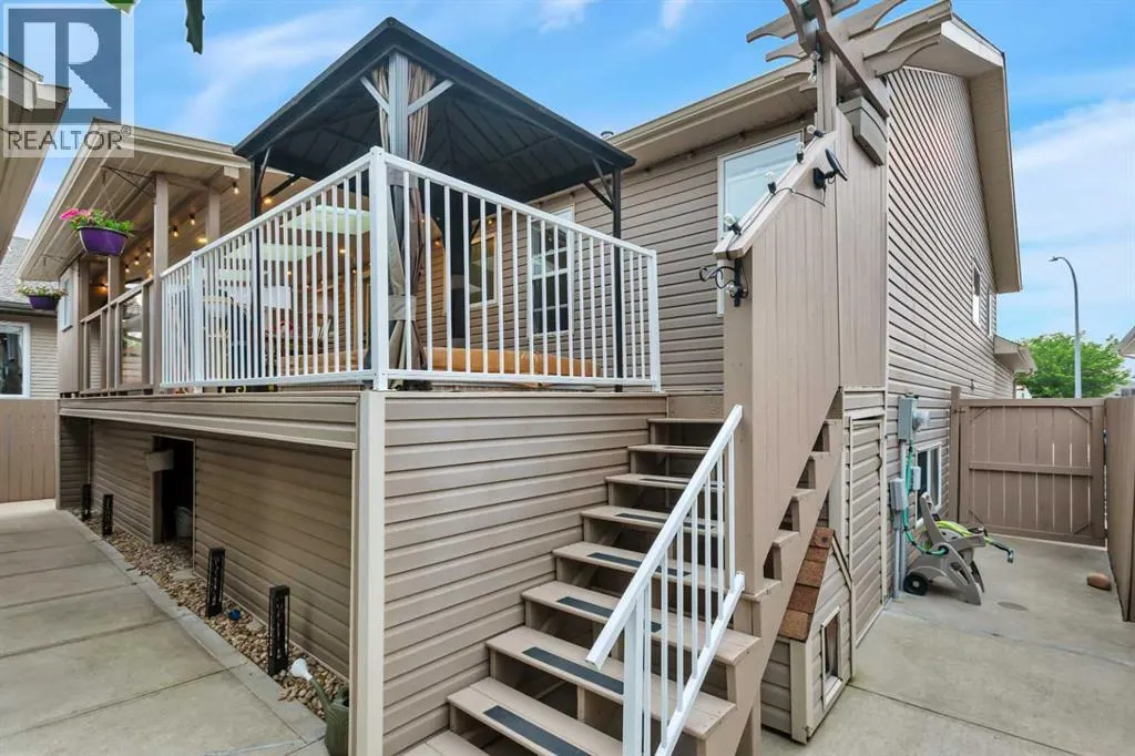 52 Irving Crescent