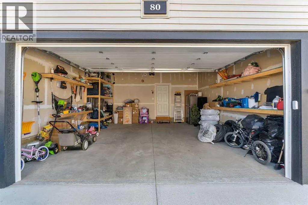 80 Carringwood Grove NW