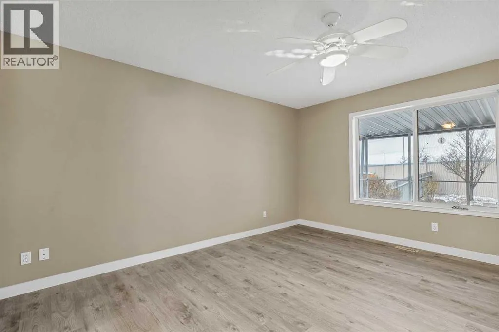 90 Chapalina Park Crescent SE