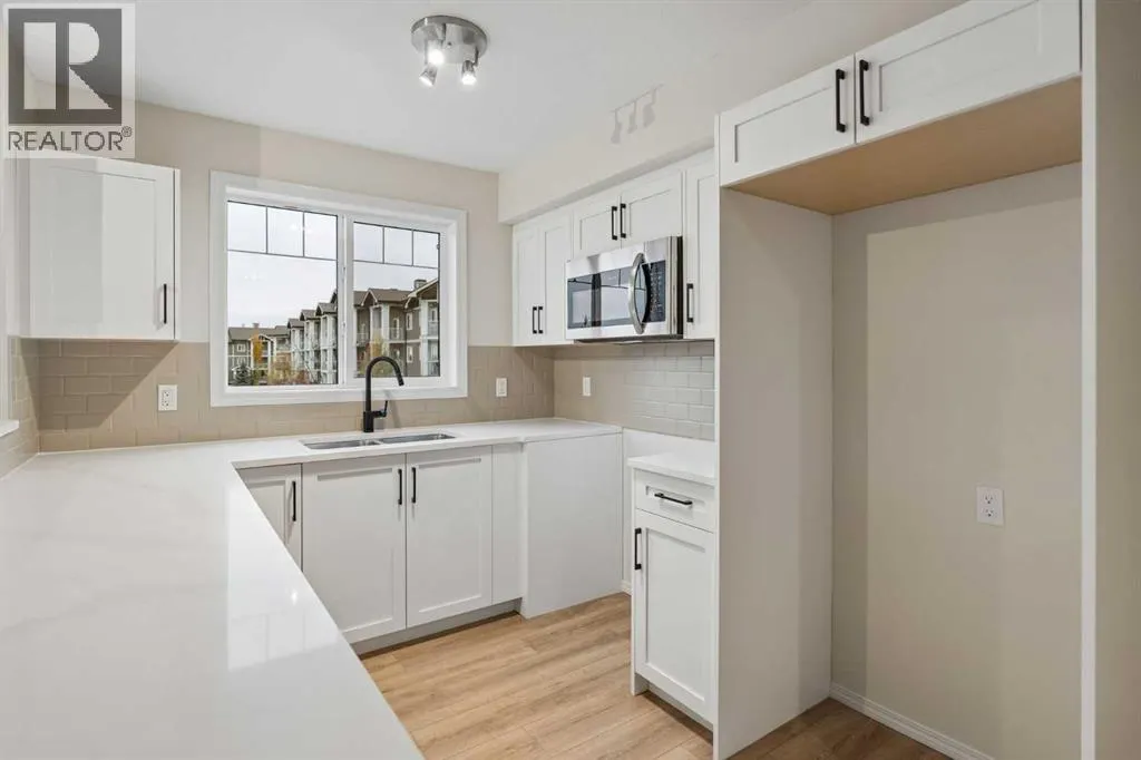 1312, 115 Prestwick Villas SE