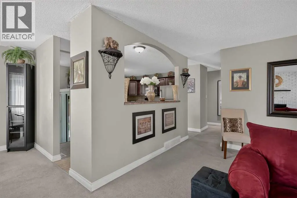 131 Cedarpark Drive SW