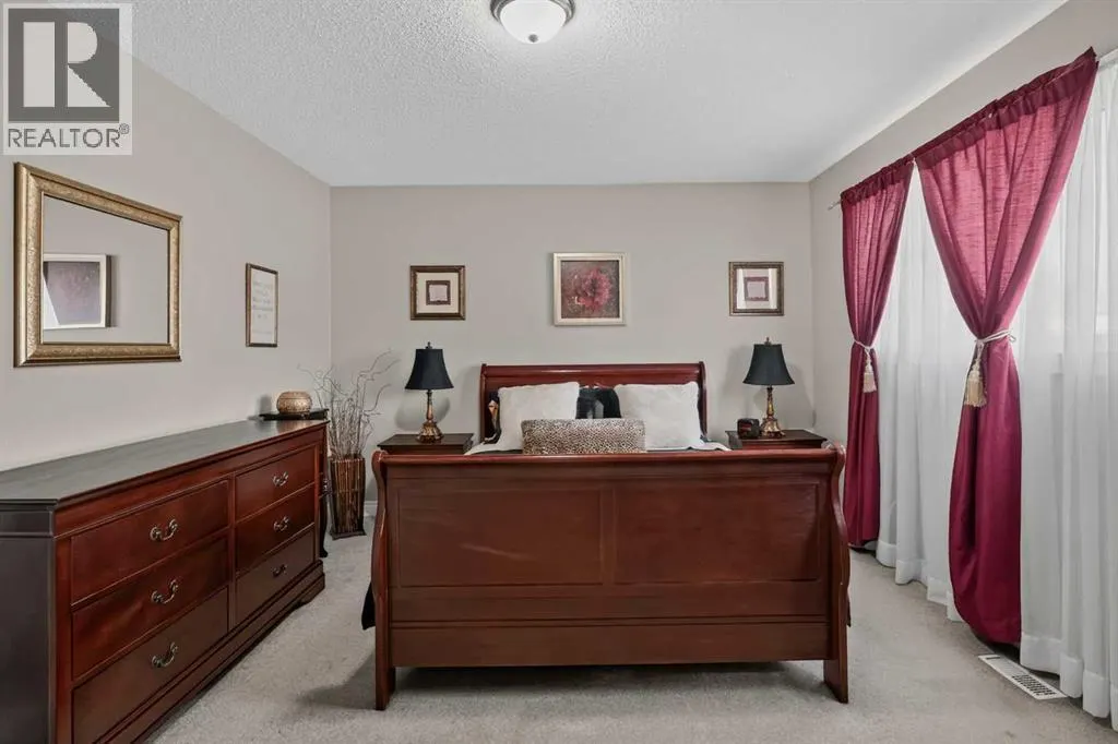 131 Cedarpark Drive SW