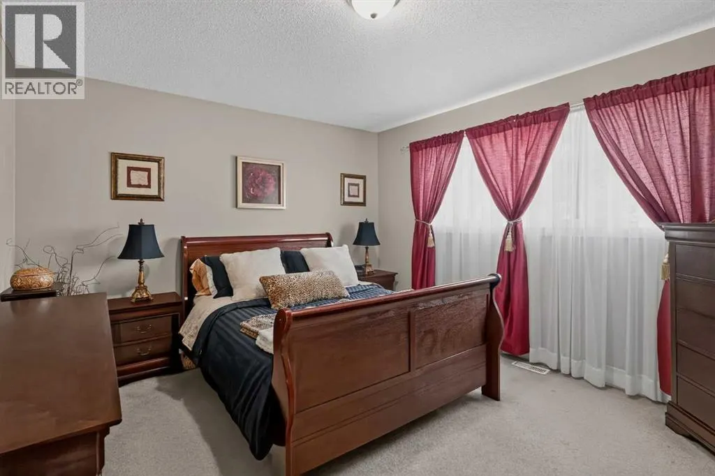131 Cedarpark Drive SW