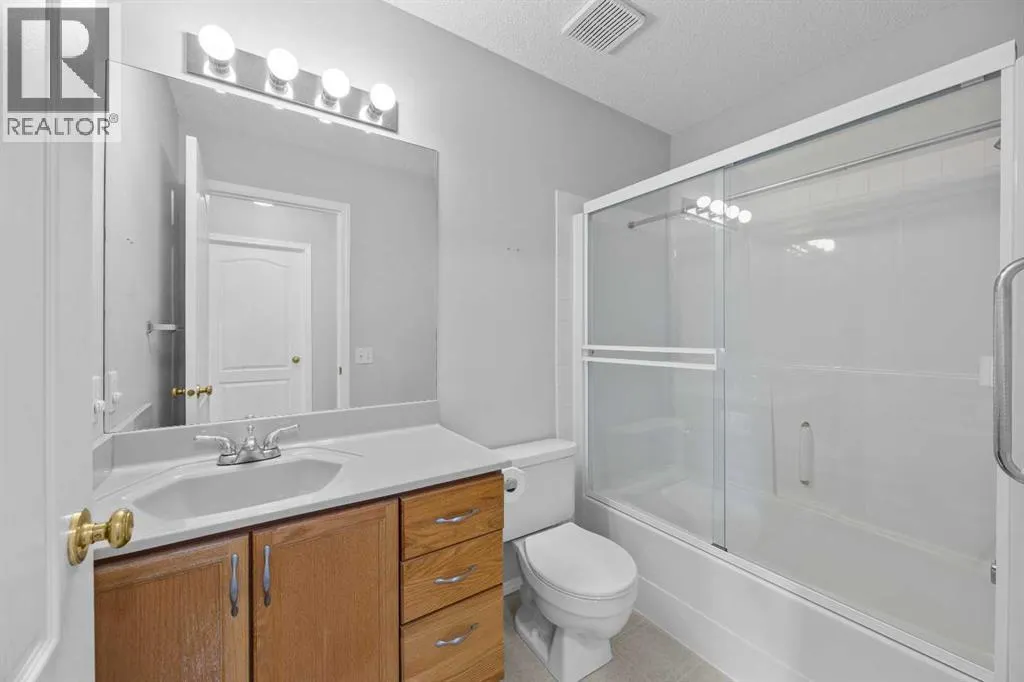 15 Hidden Ranch Crescent NW