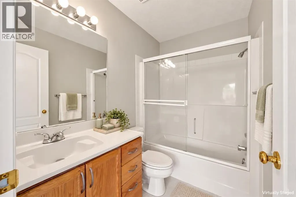 15 Hidden Ranch Crescent NW