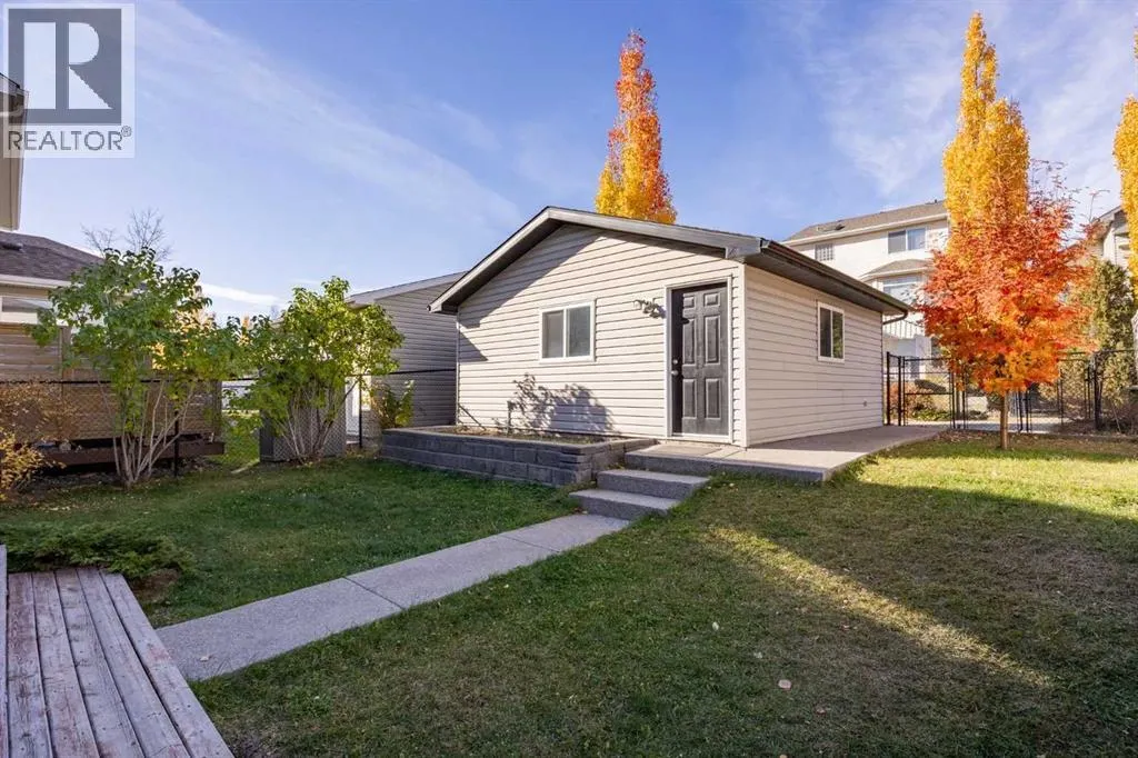 75 West Springs Way SW
