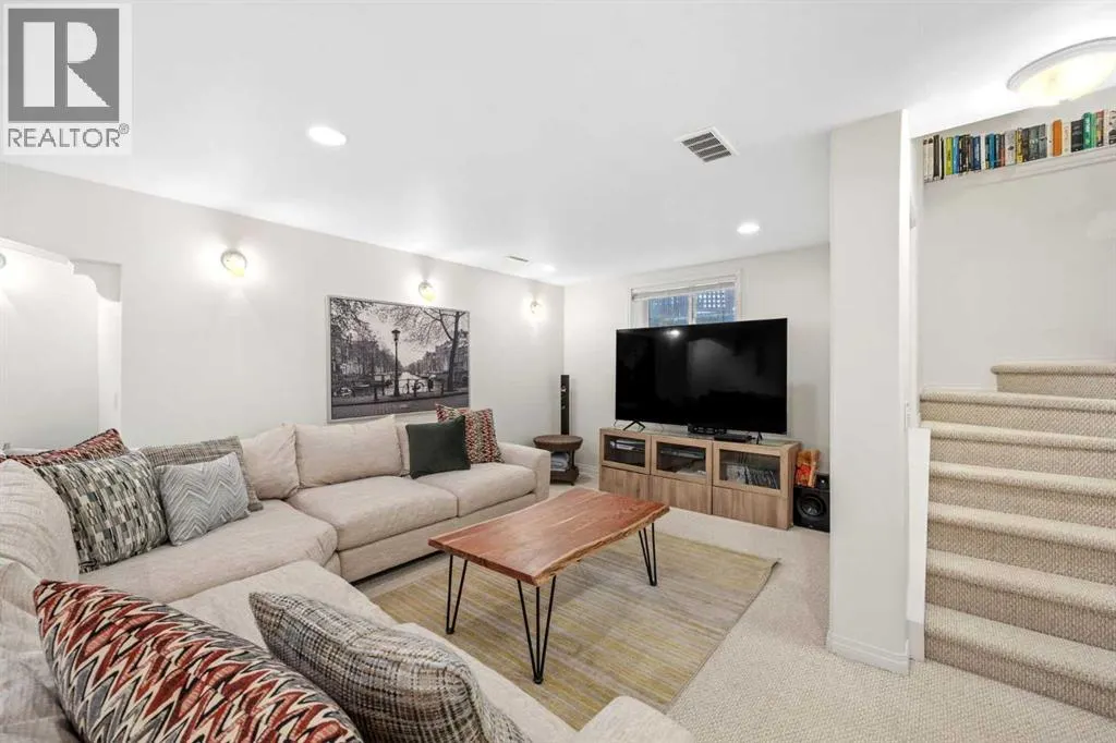 75 West Springs Way SW