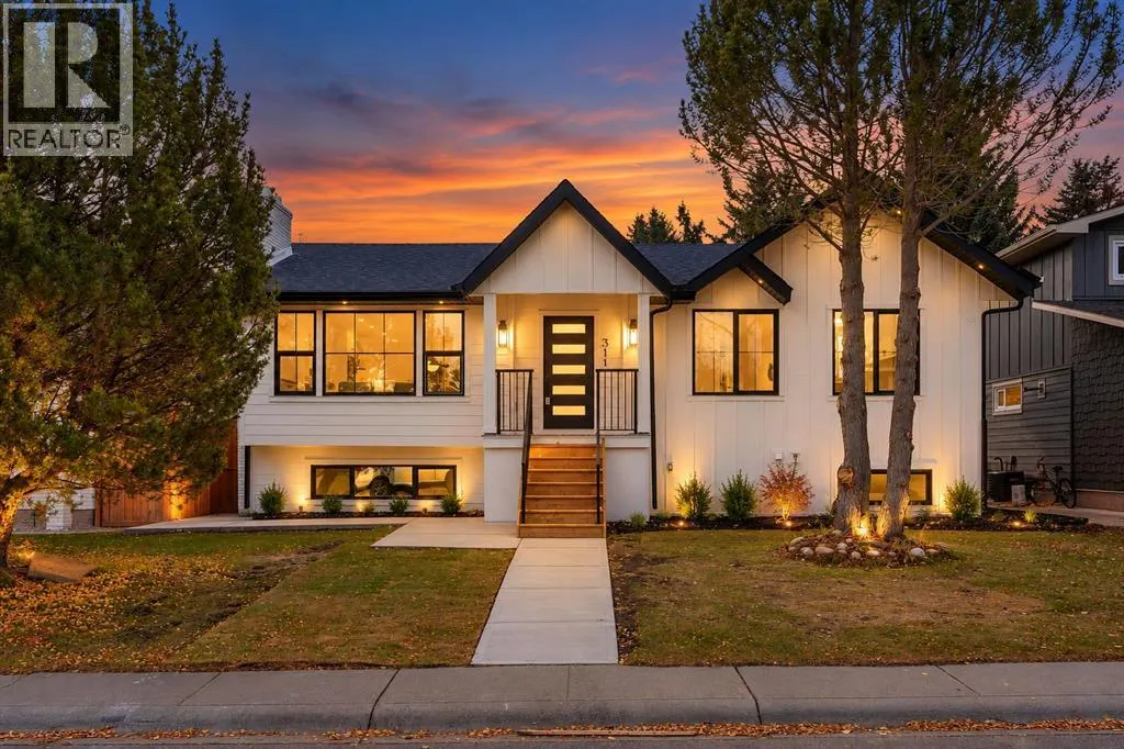 311 Parkglen Crescent SE