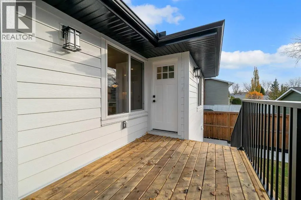 311 Parkglen Crescent SE