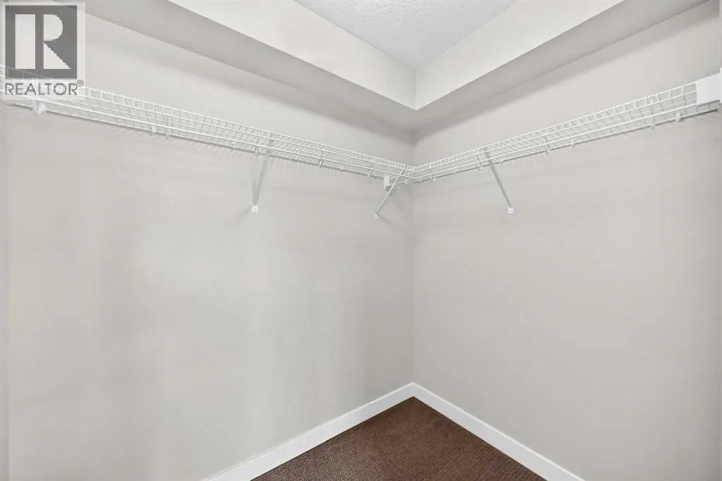 1042 Mckenzie Towne Villas SE