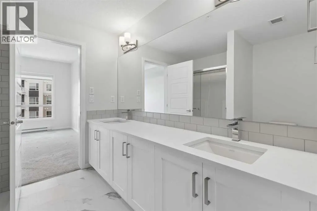 3309, 220 Seton Grove SE