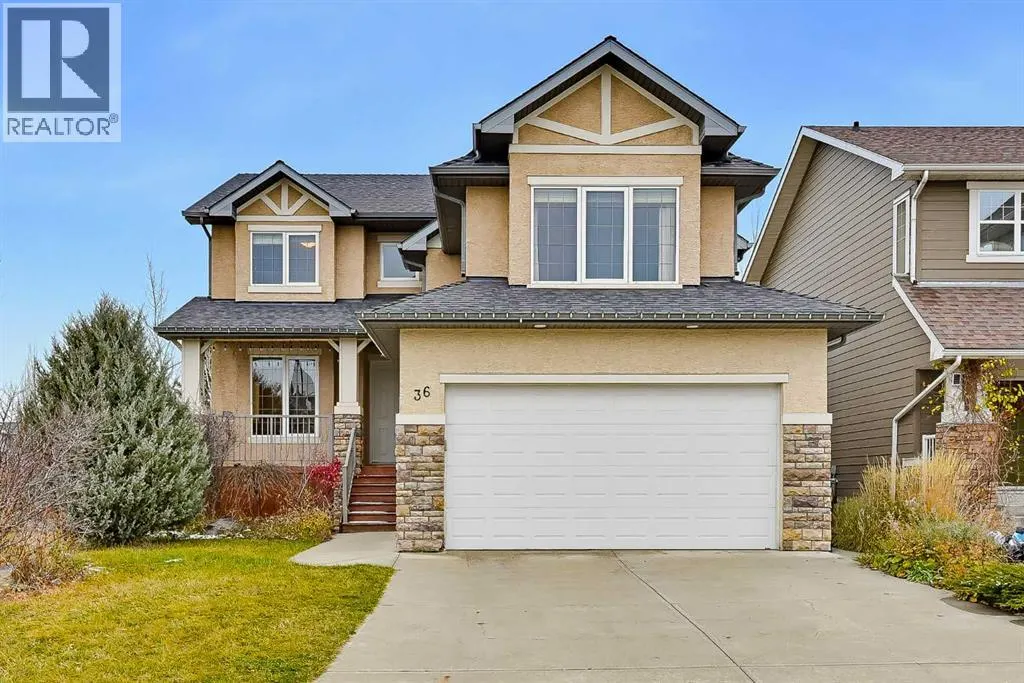 36 Evergreen Square SW