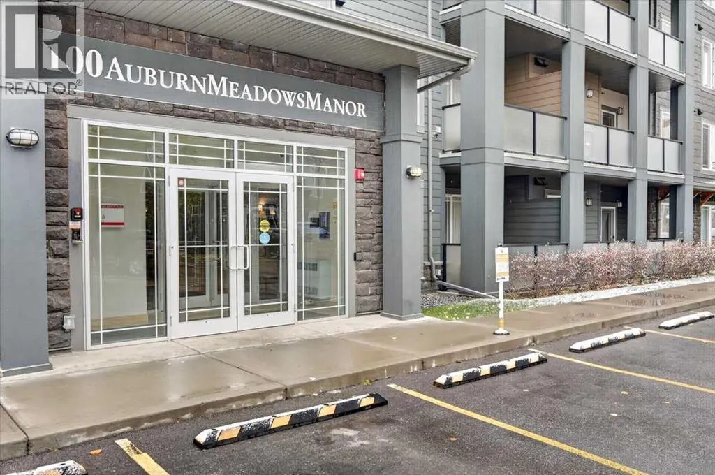 116, 100 Auburn Meadows Manor SE