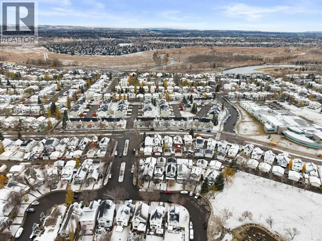 24 Mt Allan Circle SE
