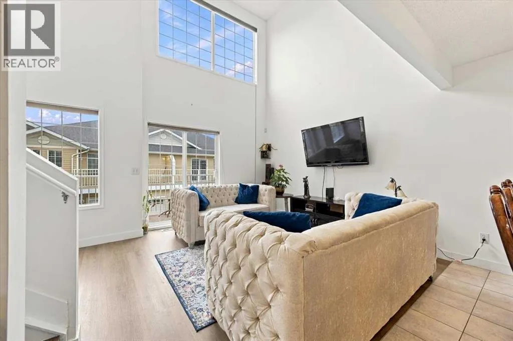 619 Country Village Cape NE