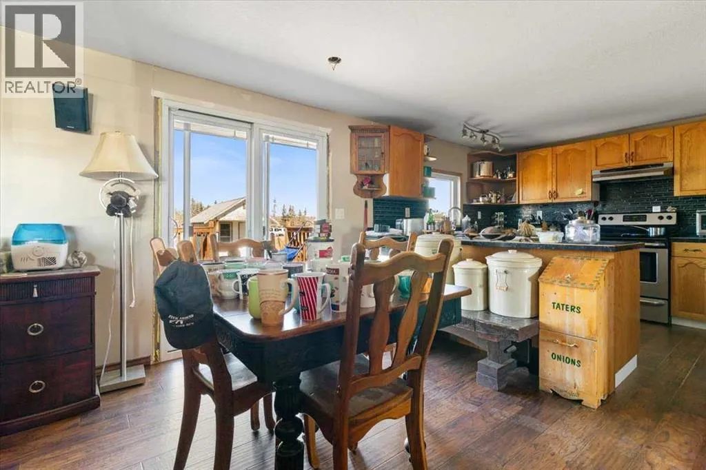 25, 712016 Range Road 72A  W