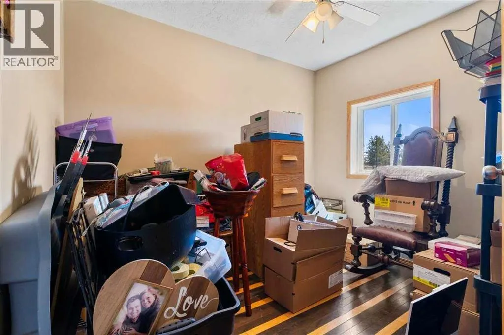 25, 712016 Range Road 72A  W