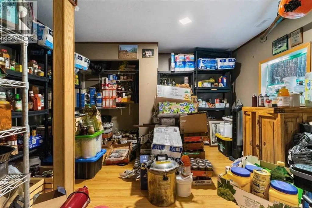 25, 712016 Range Road 72A  W