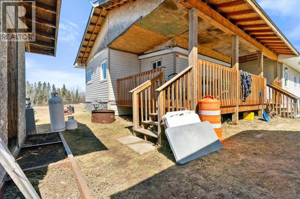 25, 712016 Range Road 72A  W