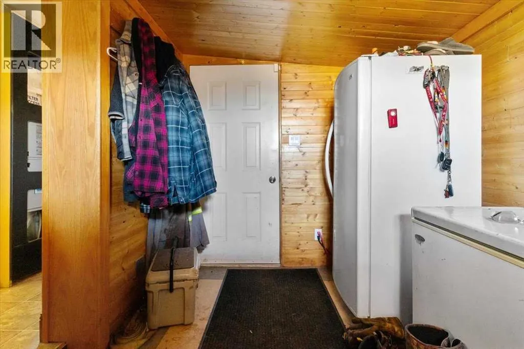 25, 712016 Range Road 72A  W