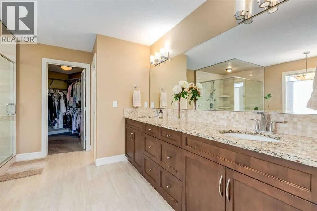 206 Waterside Court