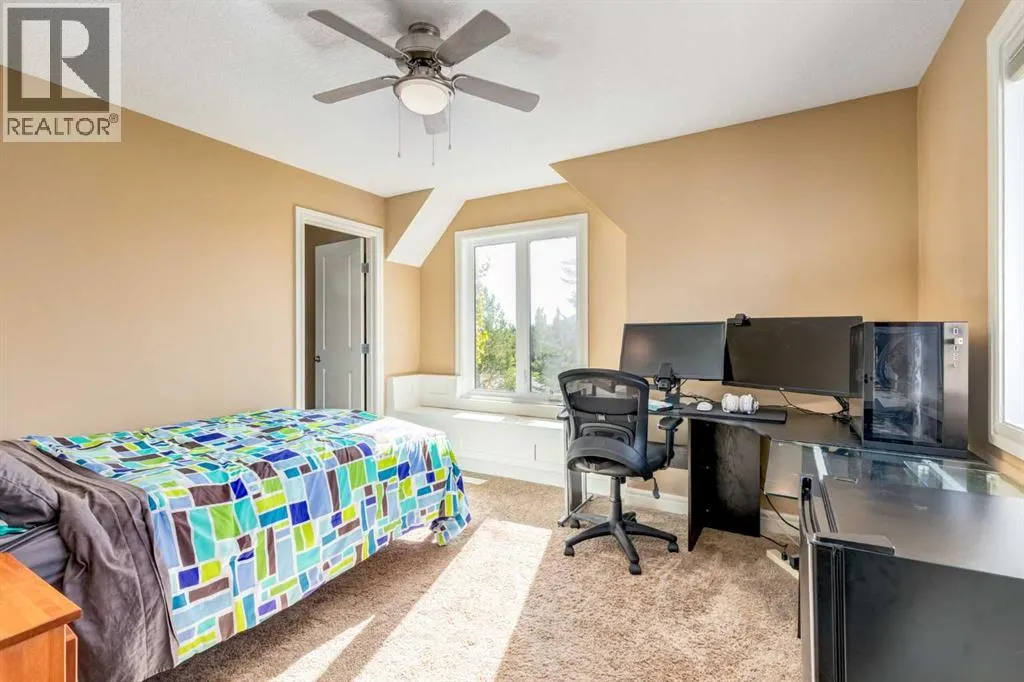 206 Waterside Court