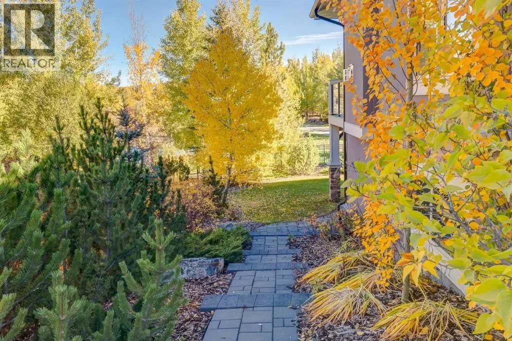 206 Waterside Court