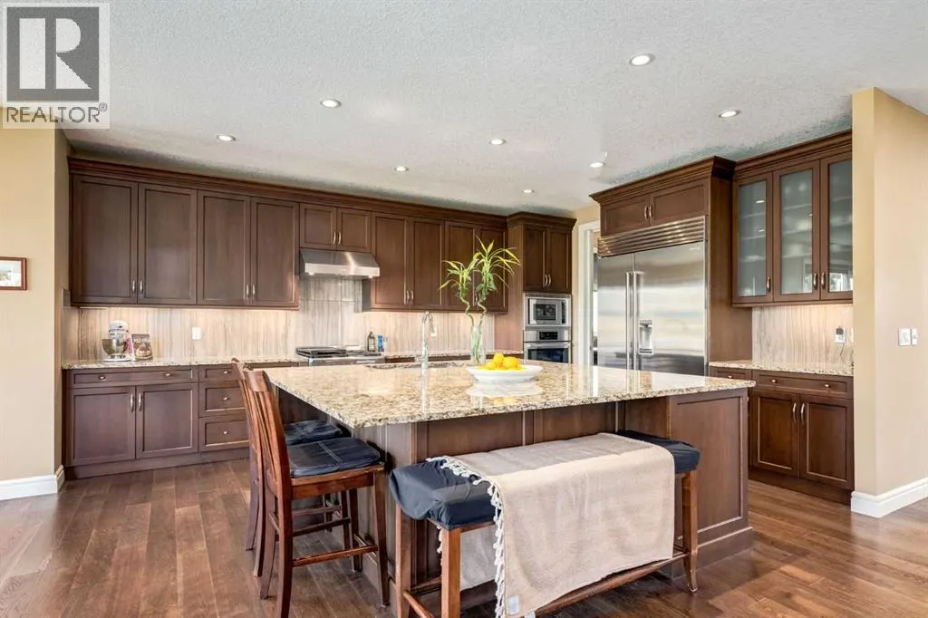 206 Waterside Court