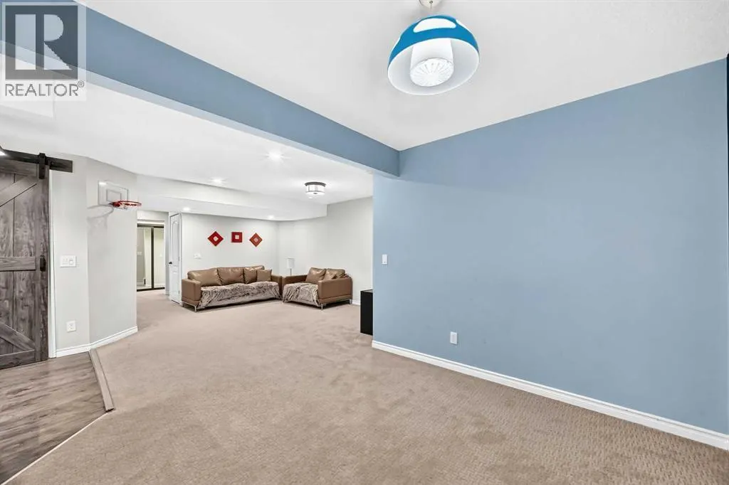 157 Sage Valley Road NW