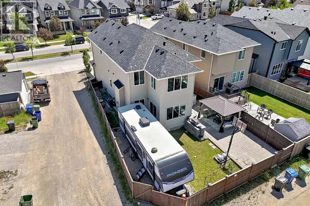 157 Sage Valley Road NW