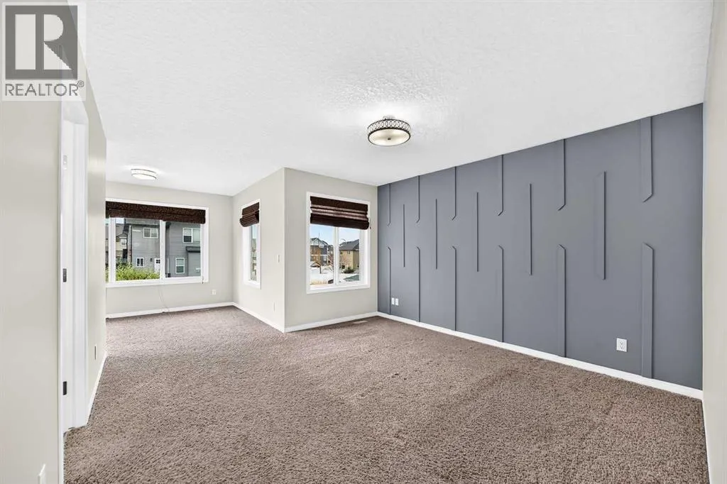 157 Sage Valley Road NW