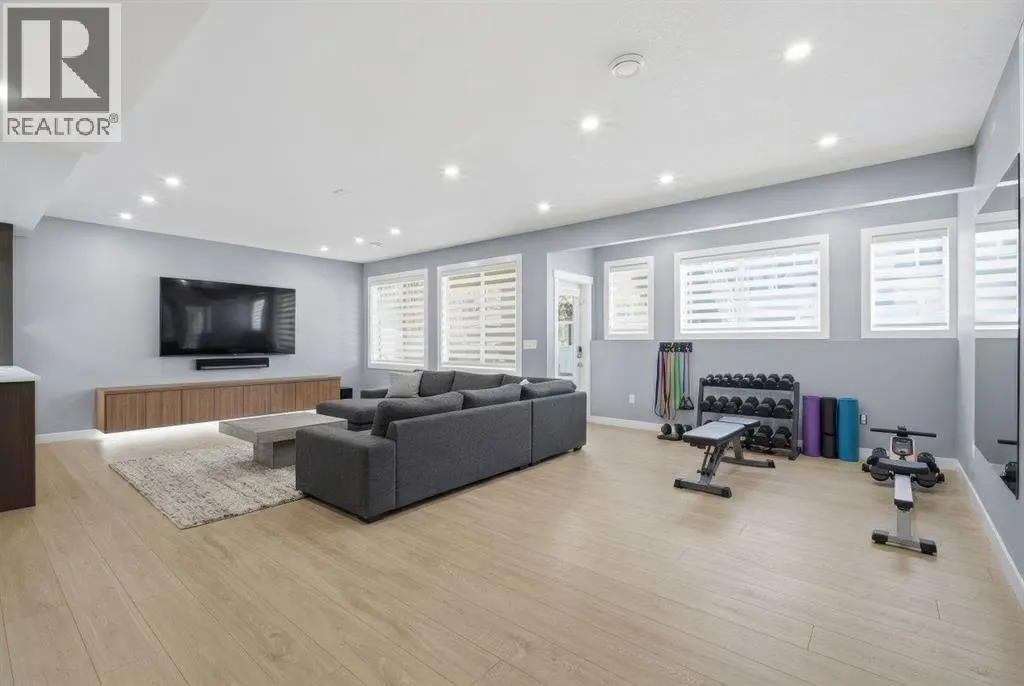 101 Evansborough Green NW