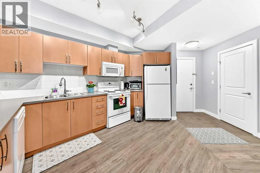 115, 156 Country Village Circle NE
