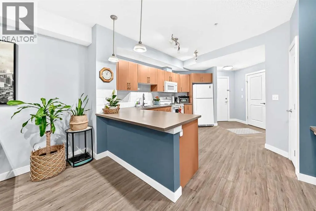 115, 156 Country Village Circle NE