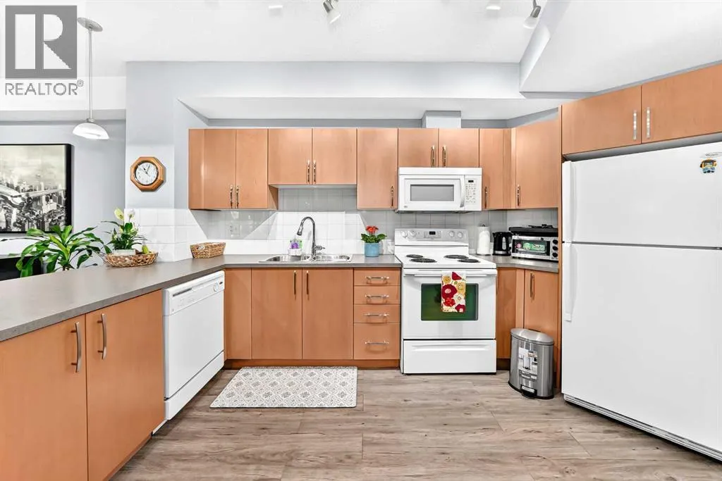 115, 156 Country Village Circle NE
