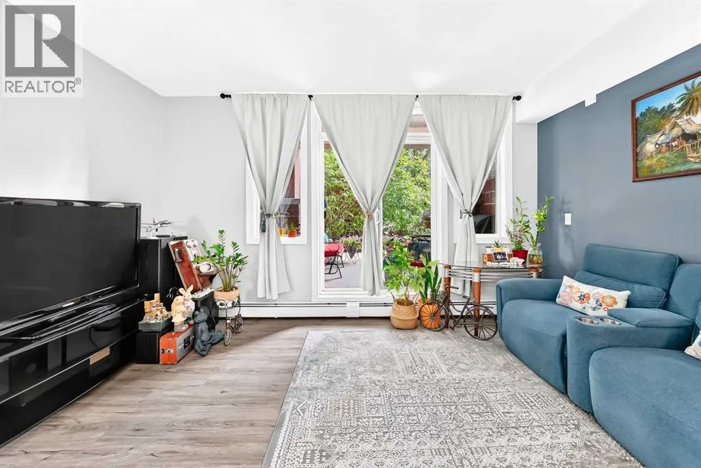 115, 156 Country Village Circle NE